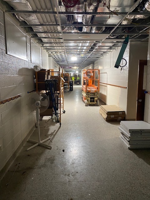 LE Hallway