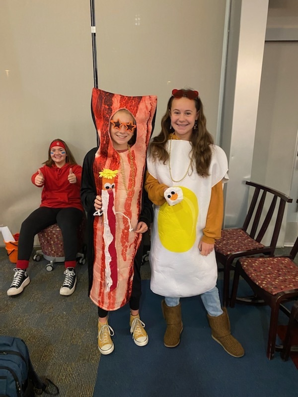 students dressed up like bacon and eggs
